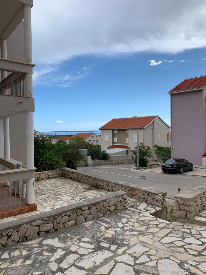 Apartments Mat Novalja Zewnętrze zdjęcie
