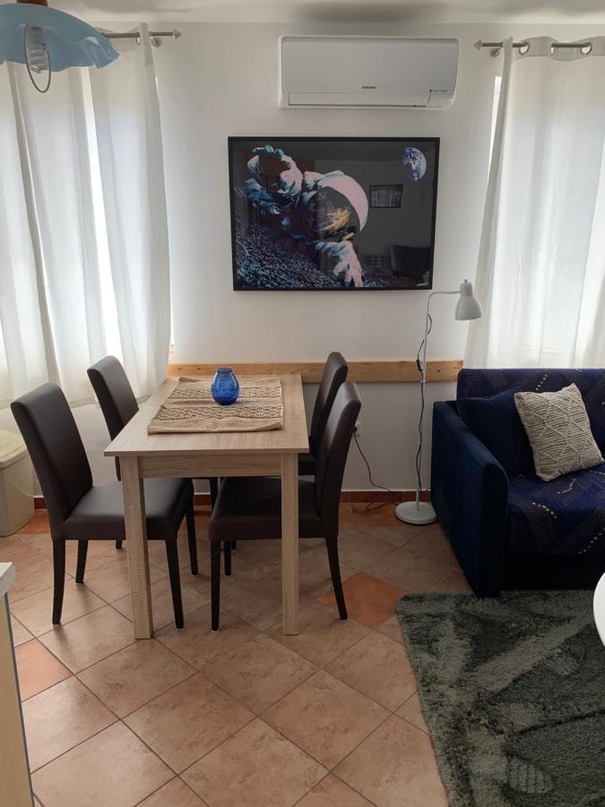 Apartments Mat Novalja Zewnętrze zdjęcie