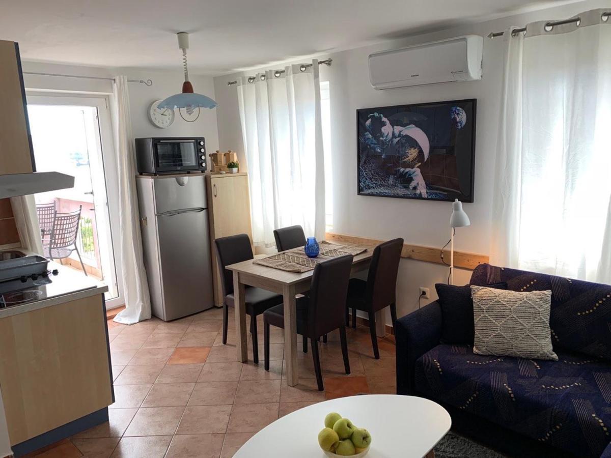 Apartments Mat Novalja Zewnętrze zdjęcie