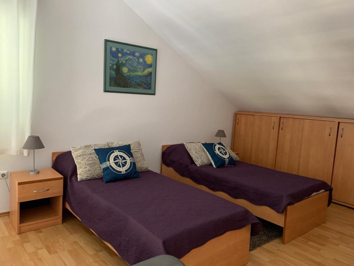 Apartments Mat Novalja Zewnętrze zdjęcie