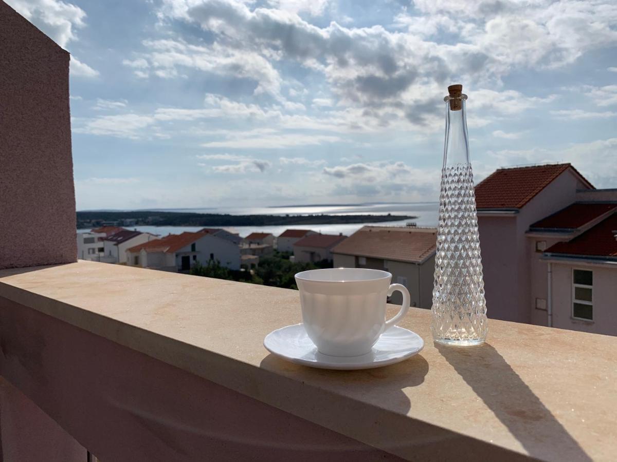 Apartments Mat Novalja Zewnętrze zdjęcie